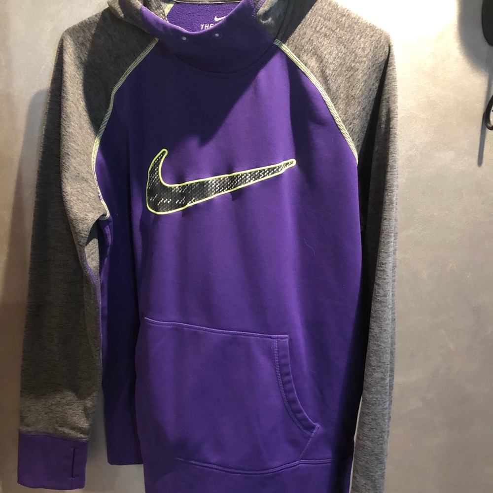 COPY - Nike Therma Fit Hoodie